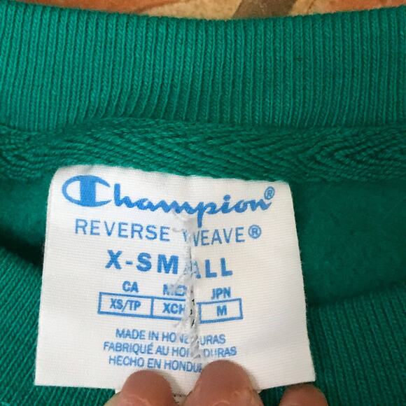 NWOT Champion reverse weave Crewneck sweatshirt xs - Picture 4 of 4